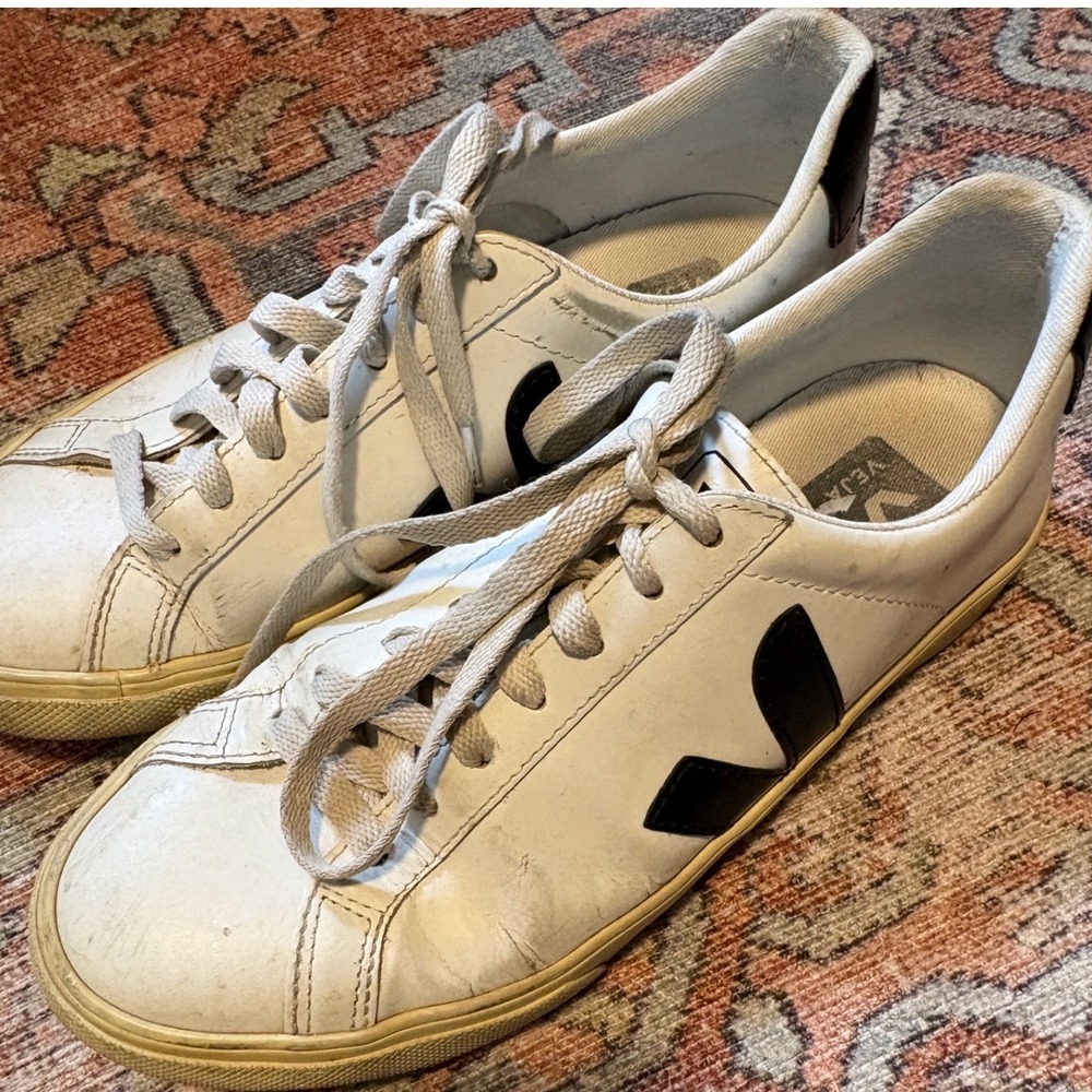 Veja Esplar White Black Leather Low Top Lace Up Sneakers Womens | 7